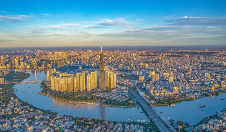 Attractions in Saigon, Vietnam: Discover the City’s History, Culture & Hidden Gems